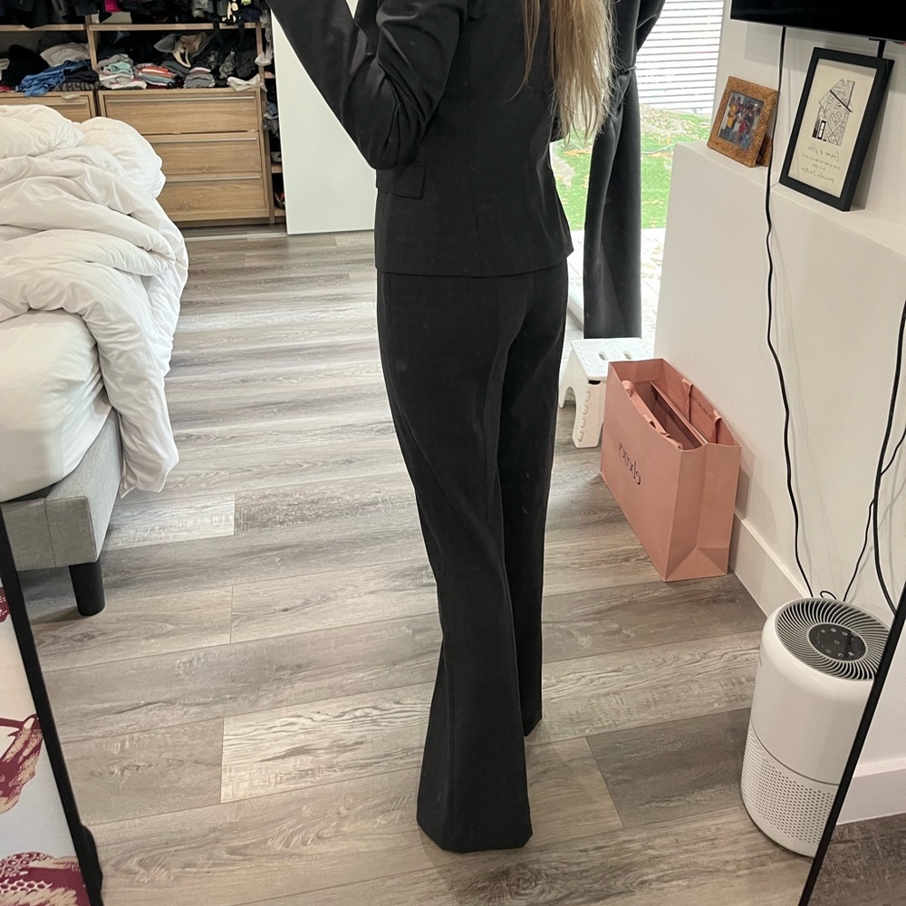 Hugo Boss suit 0-2 - Picture 3 of 11